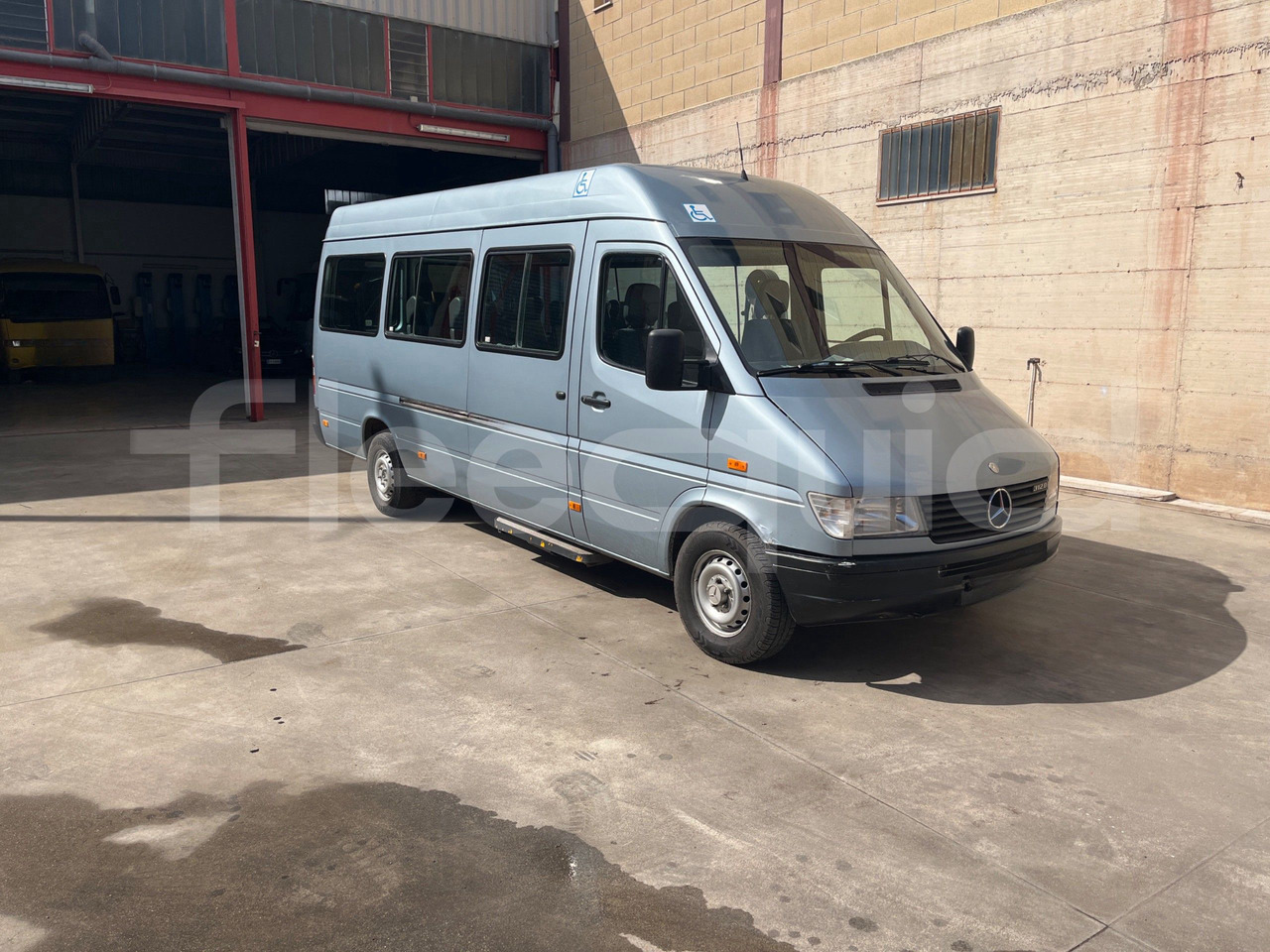 Mercedes-Benz Sprinter - Mikroautobusas, Keleivinis furgonas: foto 1 Mercedes-Benz Sprinter - Mikroautobusas, Keleivinis furgonas: foto 1