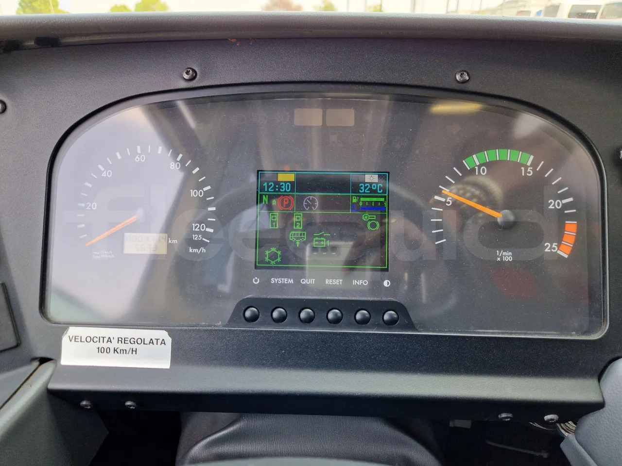 Mercedes-Benz Tourismo - Turistinis autobusas: foto 3 Mercedes-Benz Tourismo - Turistinis autobusas: foto 3