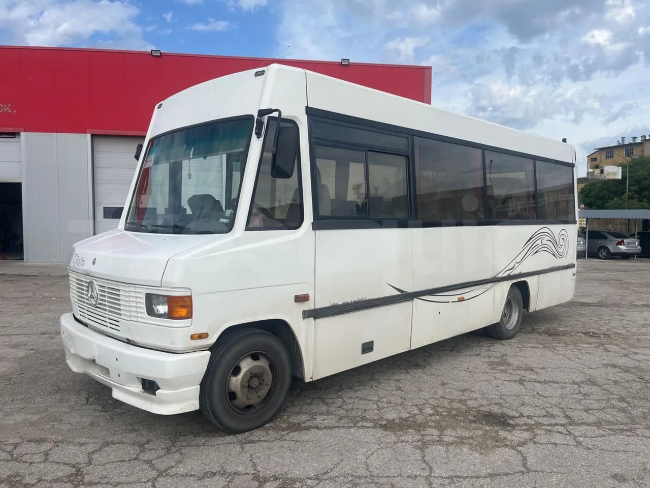 Mercedes-Benz Vario - Priemiestinis autobusas: foto 3 Mercedes-Benz Vario - Priemiestinis autobusas: foto 3