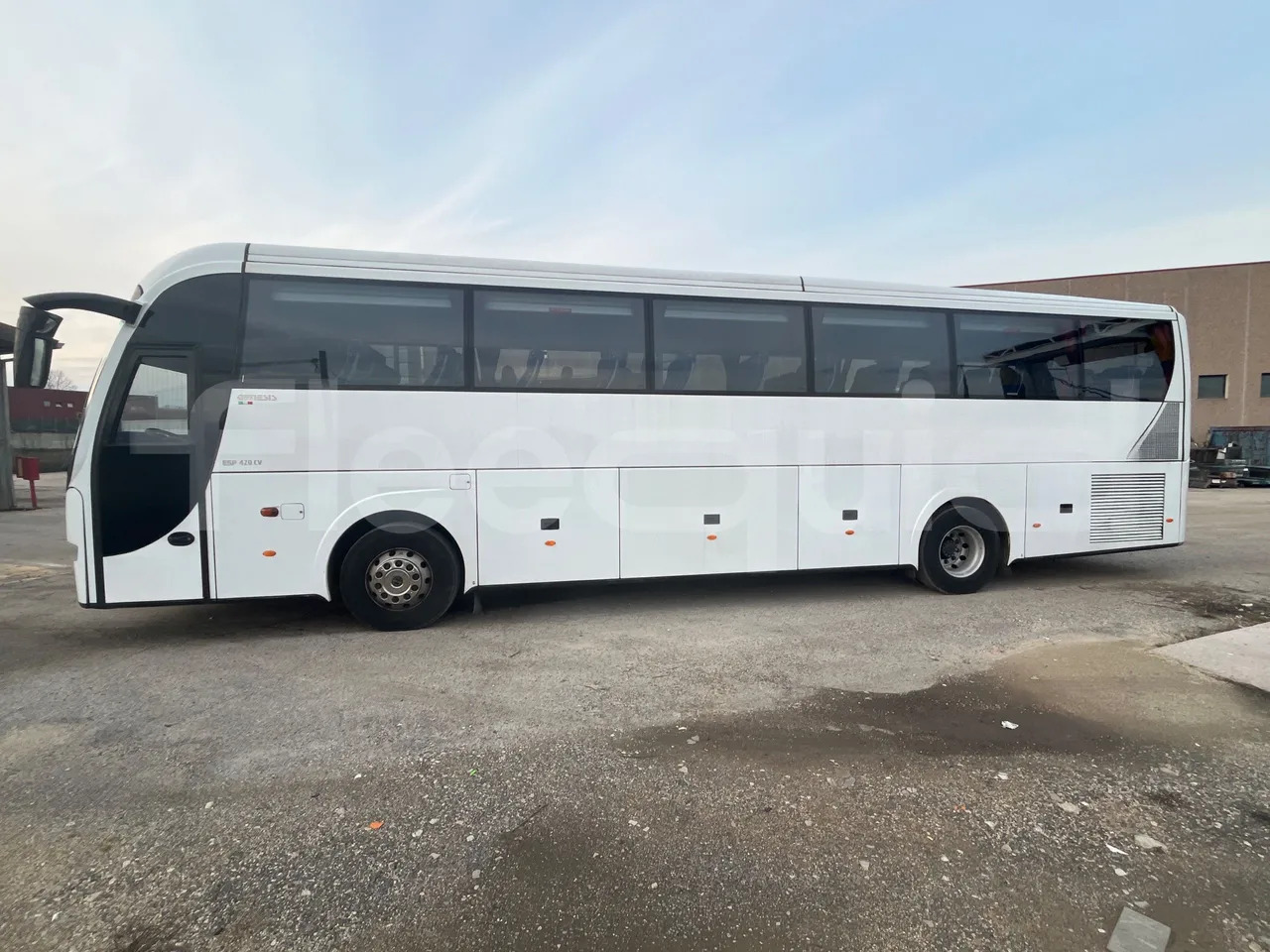 Volvo B12 lizingą Volvo B12: foto 6 Volvo B12 lizingą Volvo B12: foto 6