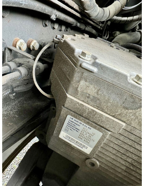 Volvo FH-500 8x4 Retarder Hinterkipper Hydraulische Heckklappe - Savivartis sunkvežimis: foto 4 Volvo FH-500 8x4 Retarder Hinterkipper Hydraulische Heckklappe - Savivartis sunkvežimis: foto 4