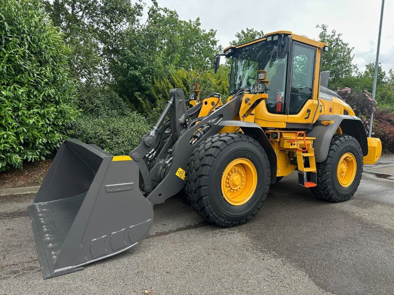 Volvo L 70 H2 - Ratinis krautuvas: foto 3 Volvo L 70 H2 - Ratinis krautuvas: foto 3