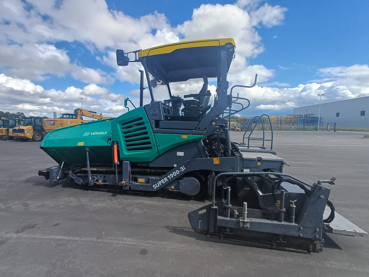 VÖGELE SUPER 1900-3i - Asfalto klotuvas: foto 2 VÖGELE SUPER 1900-3i - Asfalto klotuvas: foto 2