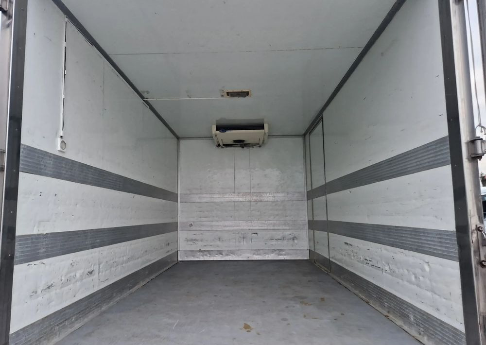 Chłodnia 3.7m ,7 palet, Agregat Carrier, Iveco, stan bardzo dobry. - Kėbulas - refrižeratorius: foto 4 Chłodnia 3.7m ,7 palet, Agregat Carrier, Iveco, stan bardzo dobry. - Kėbulas - refrižeratorius: foto 4