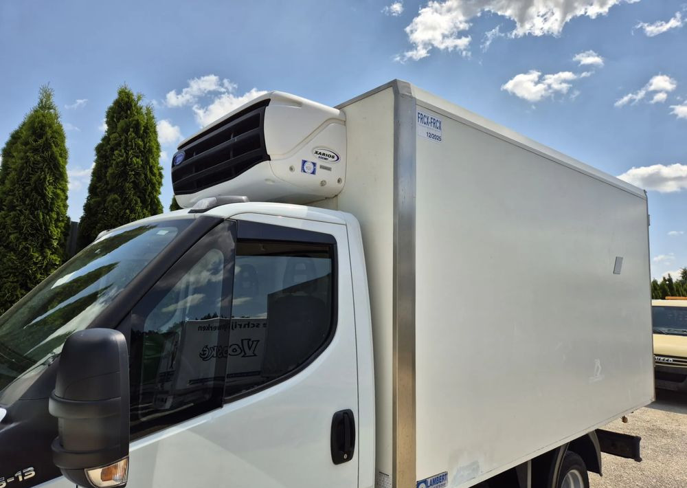 Chłodnia Mroźnia 3.6m 2017 rok Carrier Xarios 600 zasilanie stacjonarne 230v , 2 parowniki, stan bdb! - Kėbulas - refrižeratorius: foto 2 Chłodnia Mroźnia 3.6m 2017 rok Carrier Xarios 600 zasilanie stacjonarne 230v , 2 parowniki, stan bdb! - Kėbulas - refrižeratorius: foto 2