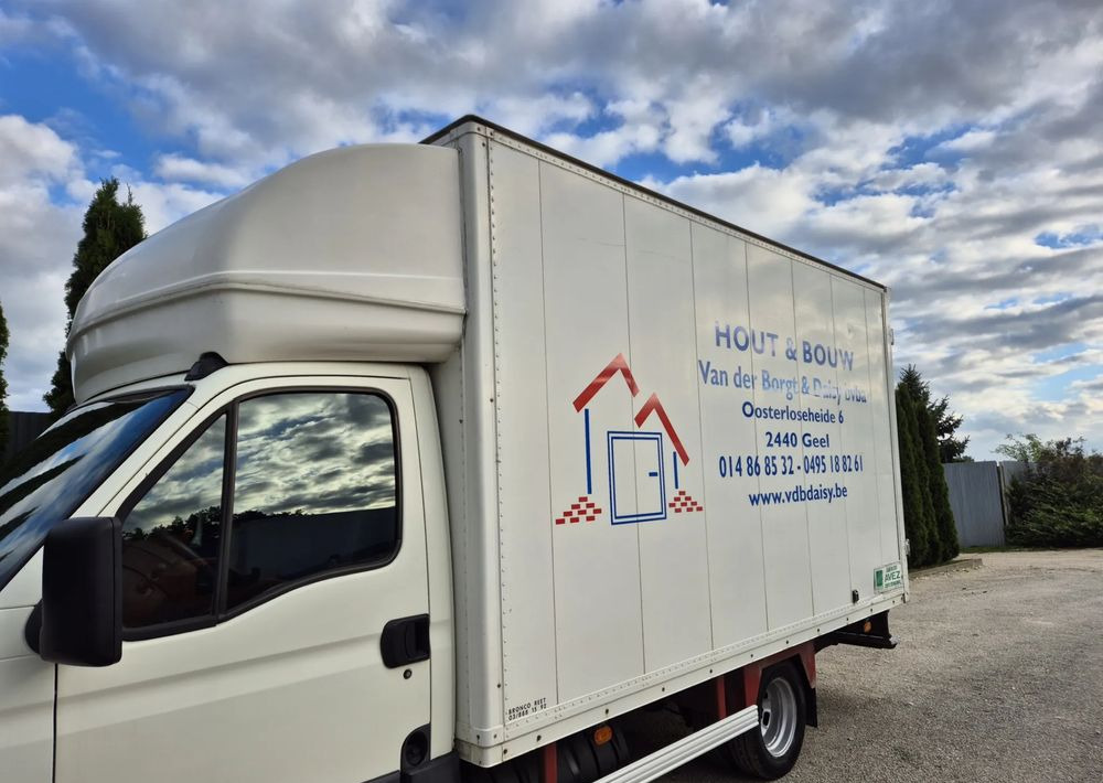 Kontener 8 palet Iveco, boczne drzwi ,stan bdb! Izoterma, Magazyn ,kurnik, garaż! - Kėbulas - furgonas: foto 3 Kontener 8 palet Iveco, boczne drzwi ,stan bdb! Izoterma, Magazyn ,kurnik, garaż! - Kėbulas - furgonas: foto 3