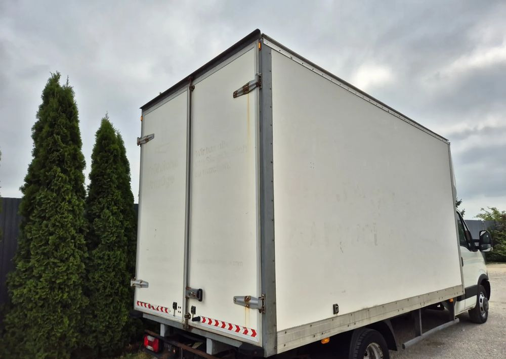 Kontener 8 palet wysoki meblowy 2013 rok Iveco Mascott Master Sprinter regulowana podramówka Stan bdb! - Kėbulas - furgonas: foto 5 Kontener 8 palet wysoki meblowy 2013 rok Iveco Mascott Master Sprinter regulowana podramówka Stan bdb! - Kėbulas - furgonas: foto 5