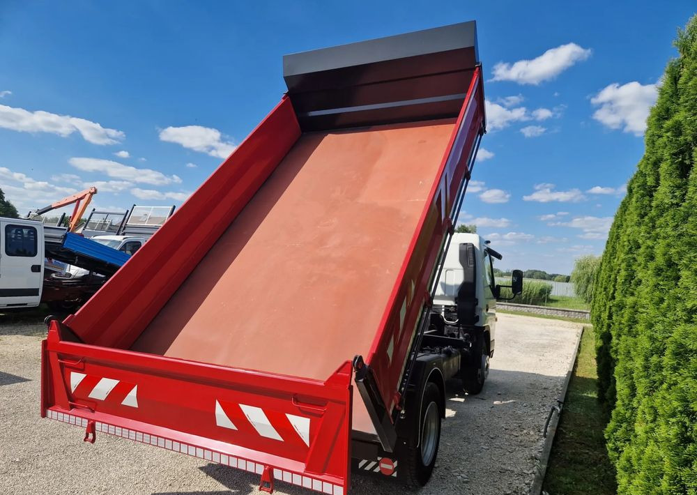 Mitsubishi Canter 7c15 3.0 150KM - Mažas savivartis: foto 4 Mitsubishi Canter 7c15 3.0 150KM - Mažas savivartis: foto 4