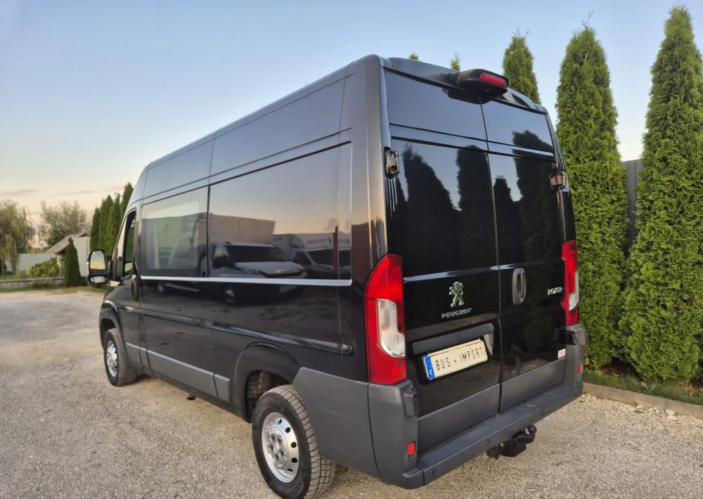 Peugeot Boxer 2.2 130KM Dubel kabina - Krovininis mikroautobusas: foto 3 Peugeot Boxer 2.2 130KM Dubel kabina - Krovininis mikroautobusas: foto 3