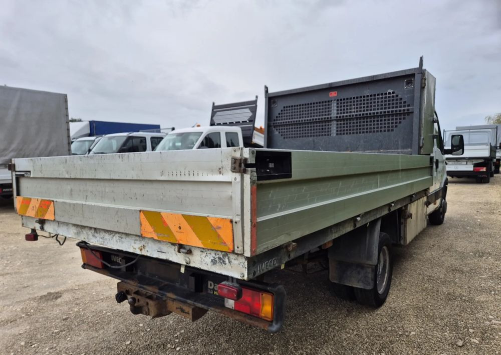 Skrzynia ładunkowa 4.1m Iveco + skrzynia narzędziowa - Bortinis kėbulas: foto 4 Skrzynia ładunkowa 4.1m Iveco + skrzynia narzędziowa - Bortinis kėbulas: foto 4