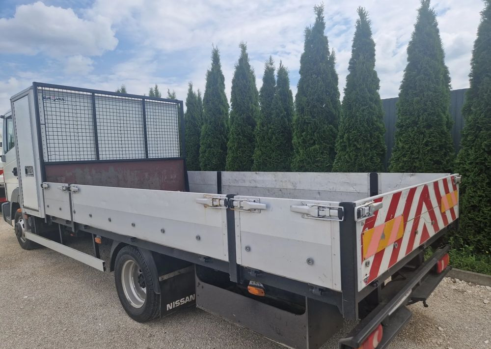 Skrzynia ładunkowa burty 4m Atleon Iveco mascott - Bortinis kėbulas: foto 2 Skrzynia ładunkowa burty 4m Atleon Iveco mascott - Bortinis kėbulas: foto 2