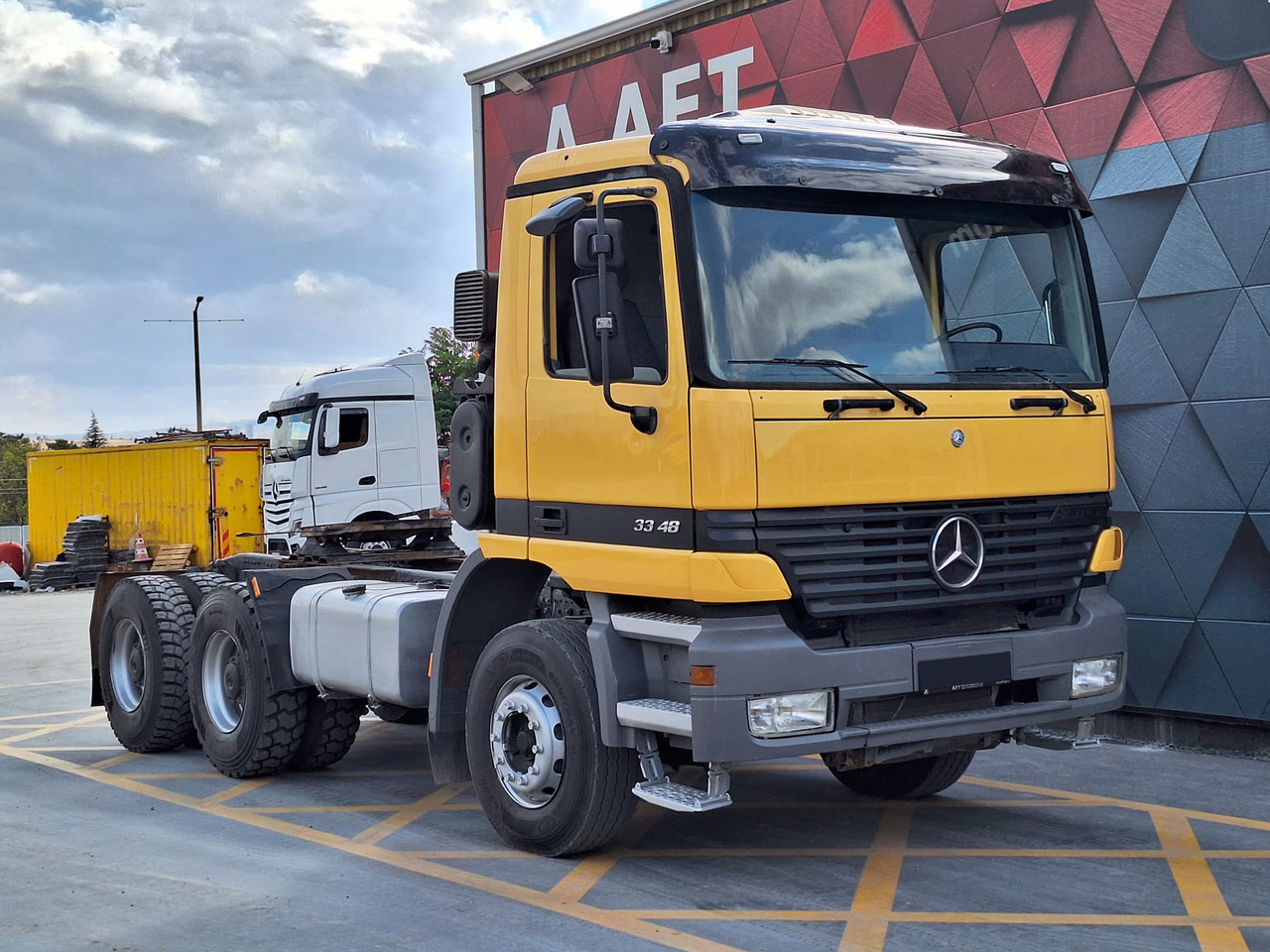 MERCEDES-BENZ ACTROS 3348 - Vilkikas: foto 3 MERCEDES-BENZ ACTROS 3348 - Vilkikas: foto 3