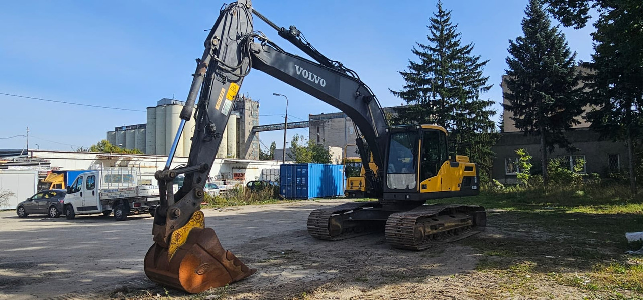 VOLVO EC220DL - Vikšrinis ekskavatorius: foto 4 VOLVO EC220DL - Vikšrinis ekskavatorius: foto 4