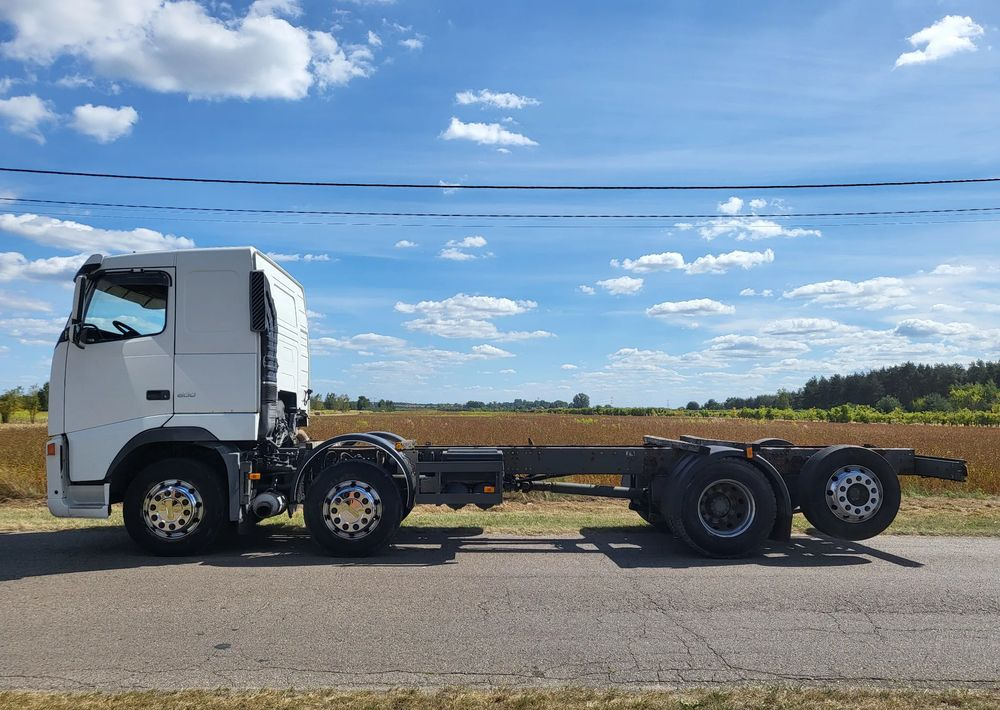 Volvo FH 500 8x2 - Važiuoklės sunkvežimis: foto 4 Volvo FH 500 8x2 - Važiuoklės sunkvežimis: foto 4