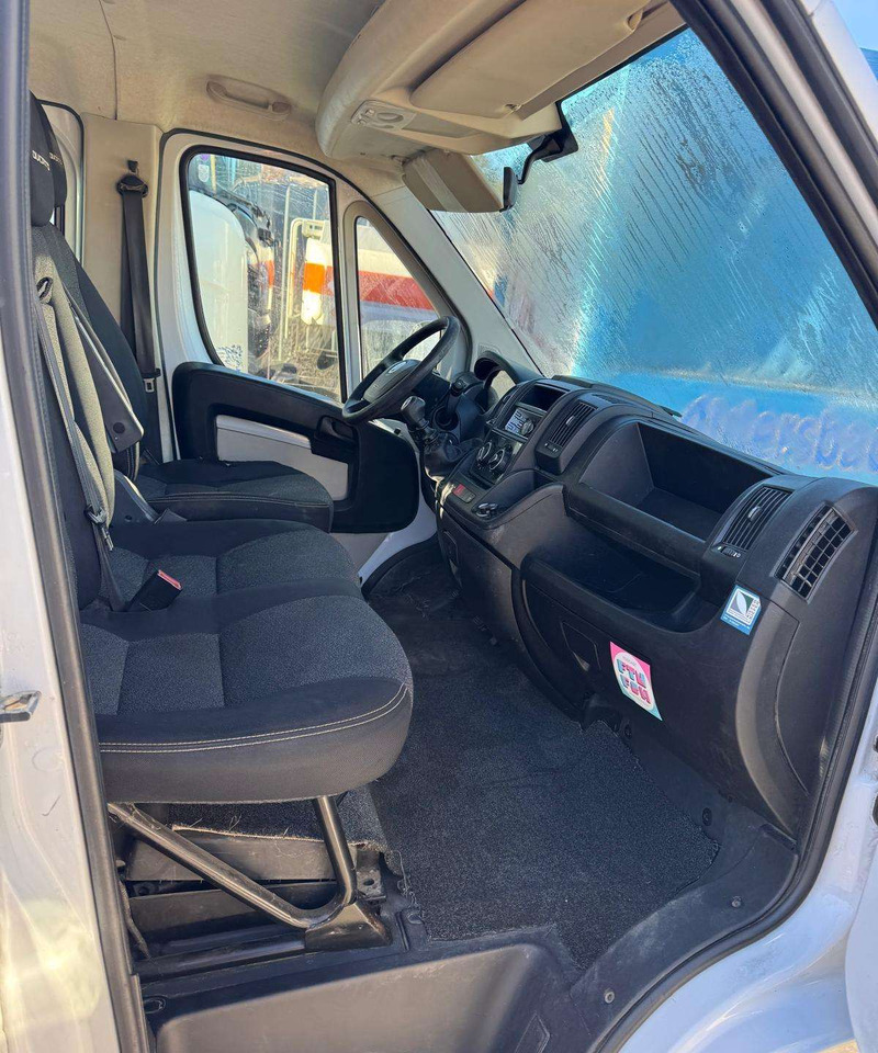 Fiat Ducato - Krovininis mikroautobusas: foto 3 Fiat Ducato - Krovininis mikroautobusas: foto 3