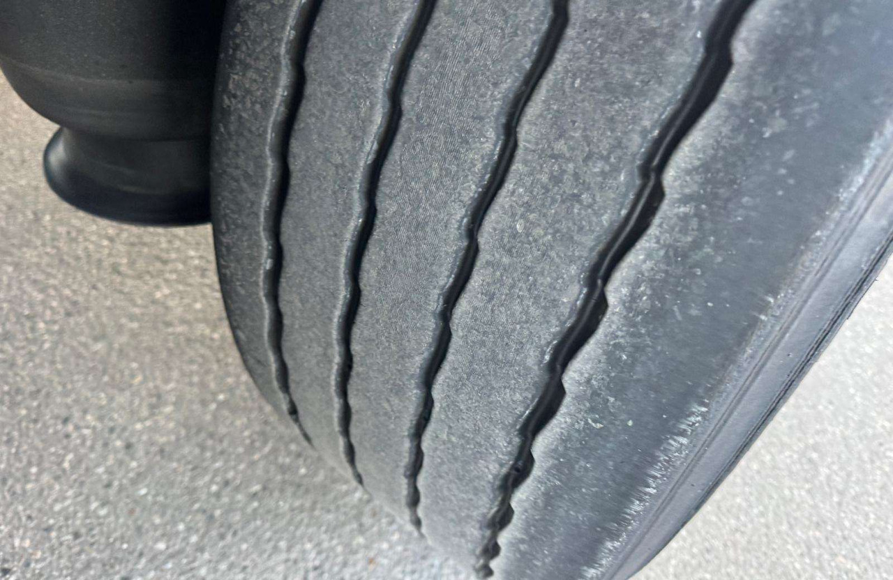 Krone Standart - Furgonas puspriekabė: foto 2 Krone Standart - Furgonas puspriekabė: foto 2