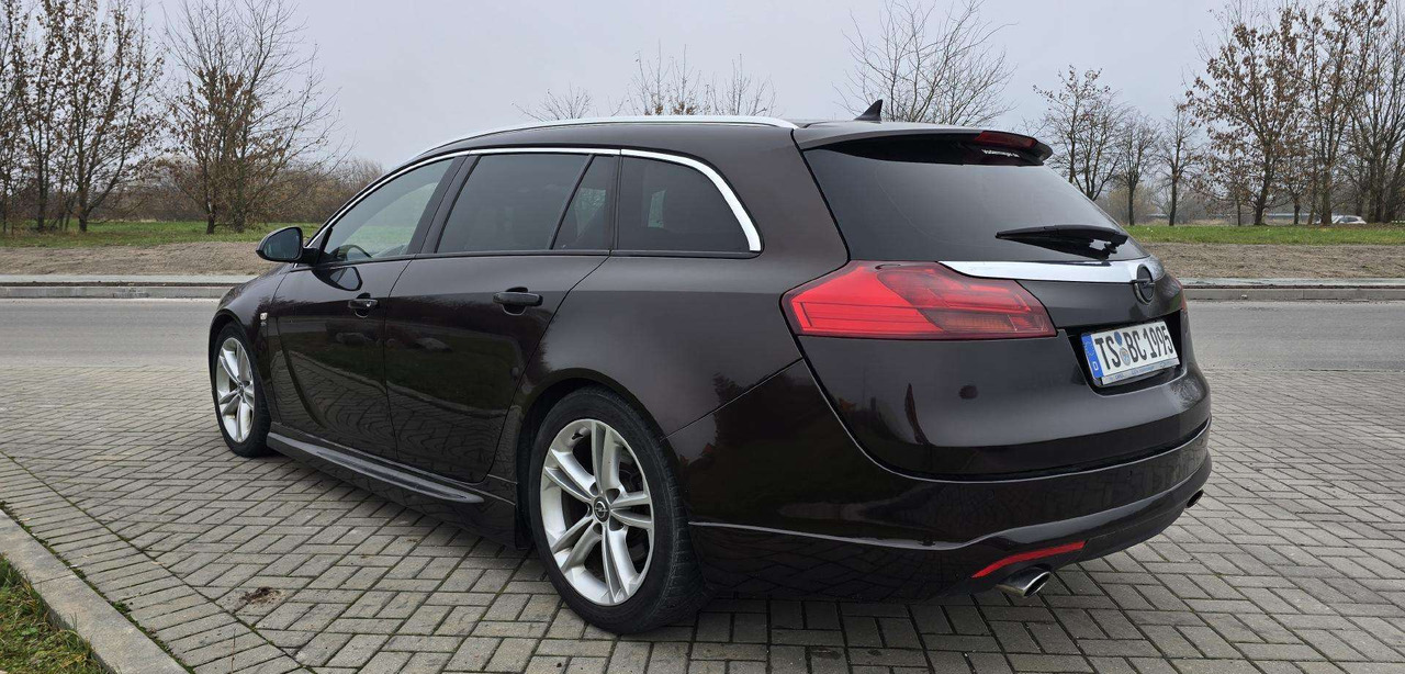 Opel Insignia - Universalas: foto 4 Opel Insignia - Universalas: foto 4