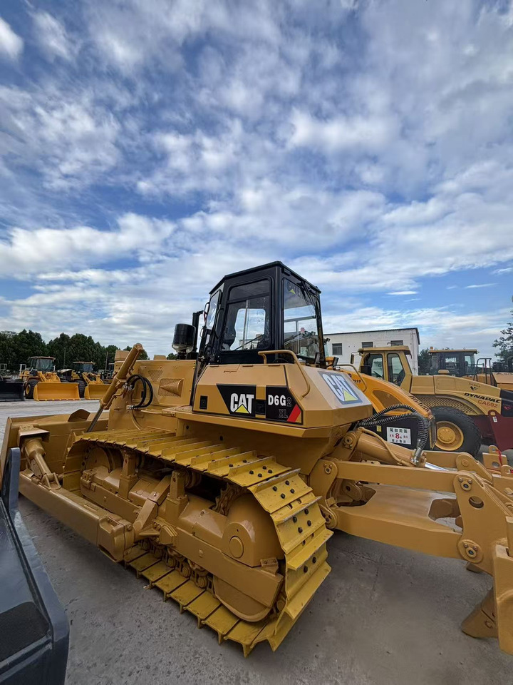 CATERPILLAR D6G caterpillar USA brand Heavy Duty Bulldozer For Mining & Road Construction - Buldozeris: foto 5 CATERPILLAR D6G caterpillar USA brand Heavy Duty Bulldozer For Mining & Road Construction - Buldozeris: foto 5