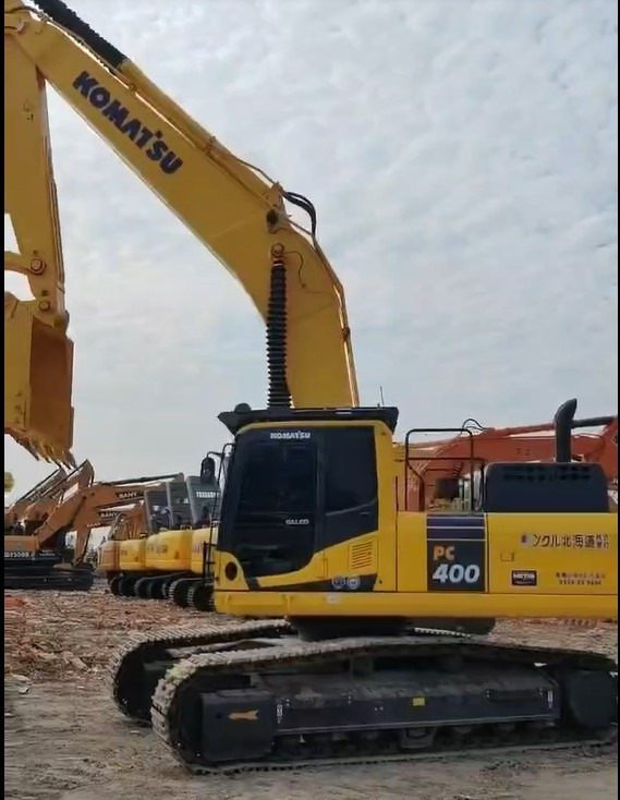 KOMATSU pc400-8 - Vikšrinis ekskavatorius: foto 3 KOMATSU pc400-8 - Vikšrinis ekskavatorius: foto 3