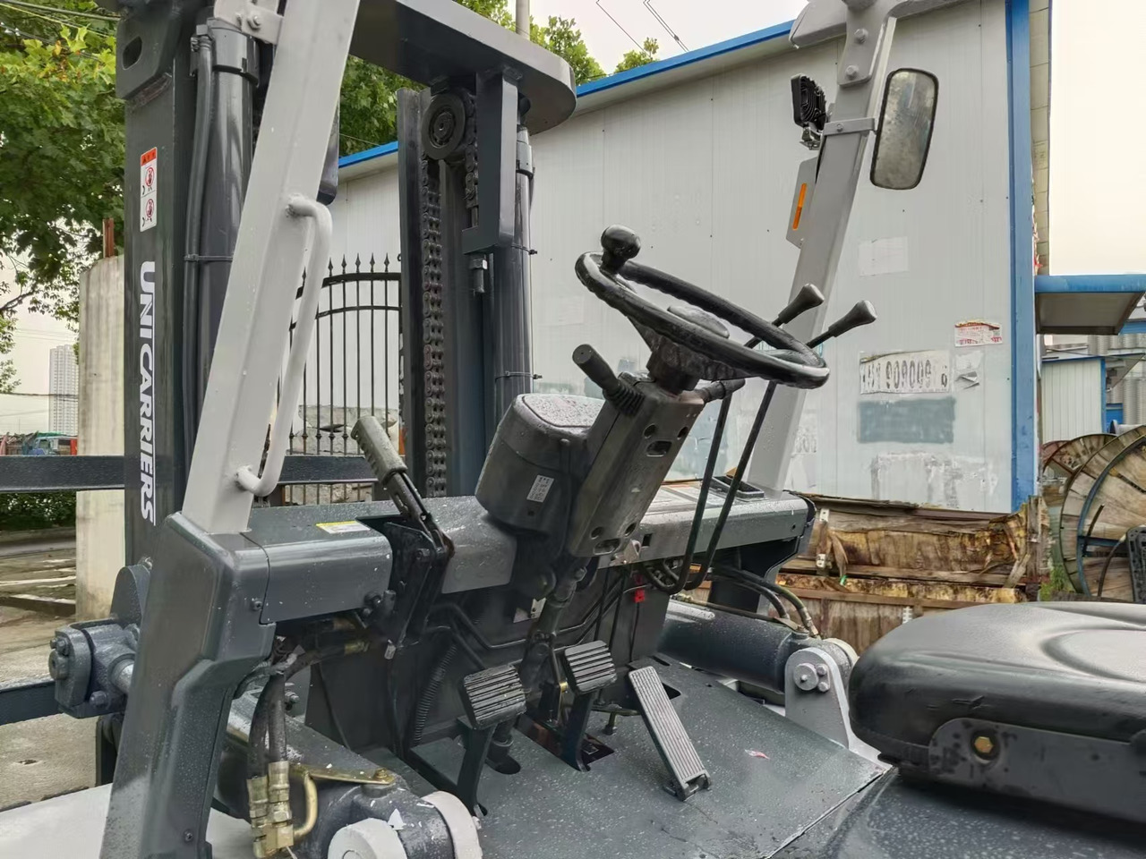 TCM FD70 japan brand 7 ton forklift used Customizable mast clamp side shift - Dyzelinis krautuvas: foto 3 TCM FD70 japan brand 7 ton forklift used Customizable mast clamp side shift - Dyzelinis krautuvas: foto 3