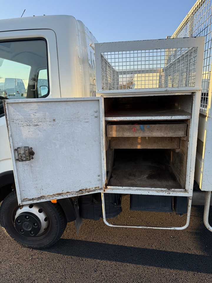 NISSAN CABSTAR 35.11 - Mažas savivartis: foto 5 NISSAN CABSTAR 35.11 - Mažas savivartis: foto 5