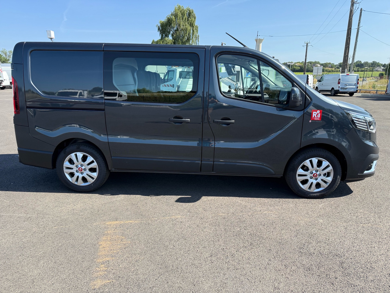 RENAULT Trafic - Krovininis mikroautobusas: foto 4 RENAULT Trafic - Krovininis mikroautobusas: foto 4