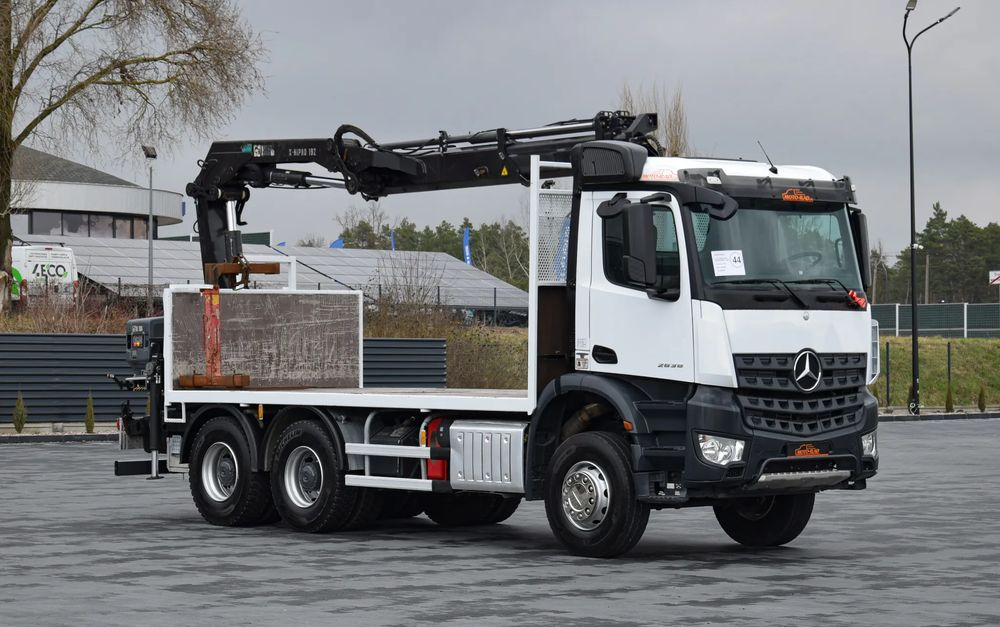 Mercedes-Benz AROCS 2636 / 6x4 / HIAB X-HIPRO 192 E-3 / WYSUW x3 / ROTATOR / STEROWANIE RADIOWE / UDT / PODPORY HYDRAULICZNE / AUTOMAT / KAMERA COFANIA / NISKI PRZEBIEG / SPROWADZONY - Platforminis/ Bortinis sunkvežimis, Sunkvežimis su kranu: foto 3 Mercedes-Benz AROCS 2636 / 6x4 / HIAB X-HIPRO 192 E-3 / WYSUW x3 / ROTATOR / STEROWANIE RADIOWE / UDT / PODPORY HYDRAULICZNE / AUTOMAT / KAMERA COFANIA / NISKI PRZEBIEG / SPROWADZONY - Platforminis/ Bortinis sunkvežimis, Sunkvežimis su kranu: foto 3