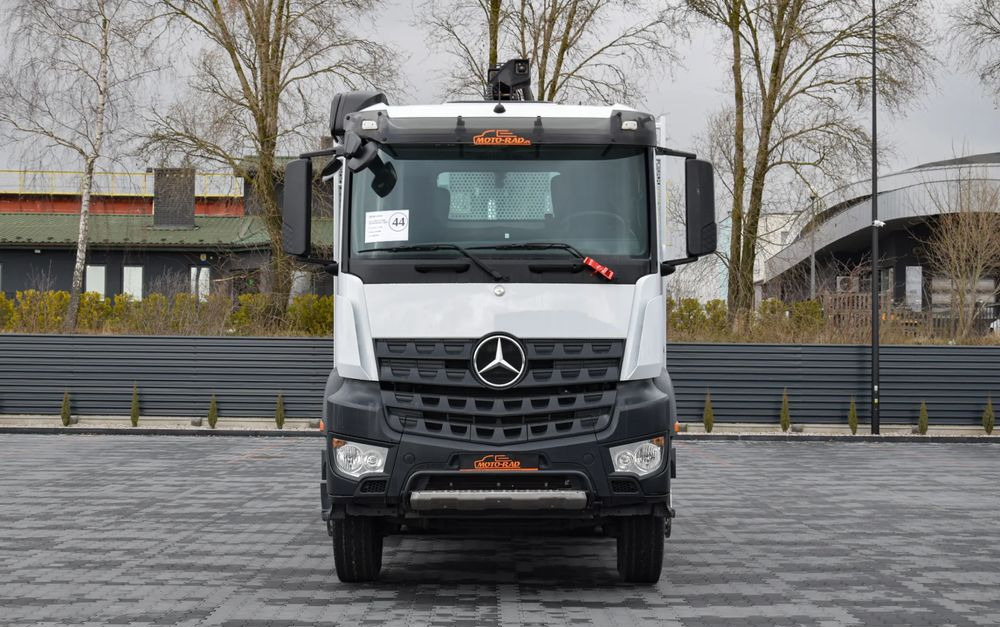Mercedes-Benz AROCS 2636 / 6x4 / HIAB X-HIPRO 192 E-3 / WYSUW x3 / ROTATOR / STEROWANIE RADIOWE / UDT / PODPORY HYDRAULICZNE / AUTOMAT / KAMERA COFANIA / NISKI PRZEBIEG / SPROWADZONY - Platforminis/ Bortinis sunkvežimis, Sunkvežimis su kranu: foto 2 Mercedes-Benz AROCS 2636 / 6x4 / HIAB X-HIPRO 192 E-3 / WYSUW x3 / ROTATOR / STEROWANIE RADIOWE / UDT / PODPORY HYDRAULICZNE / AUTOMAT / KAMERA COFANIA / NISKI PRZEBIEG / SPROWADZONY - Platforminis/ Bortinis sunkvežimis, Sunkvežimis su kranu: foto 2