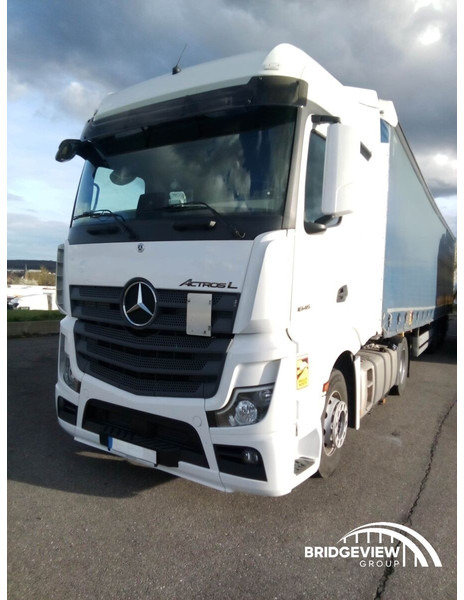 Mercedes-Benz Actros 1845 - Vilkikas: foto 1 Mercedes-Benz Actros 1845 - Vilkikas: foto 1