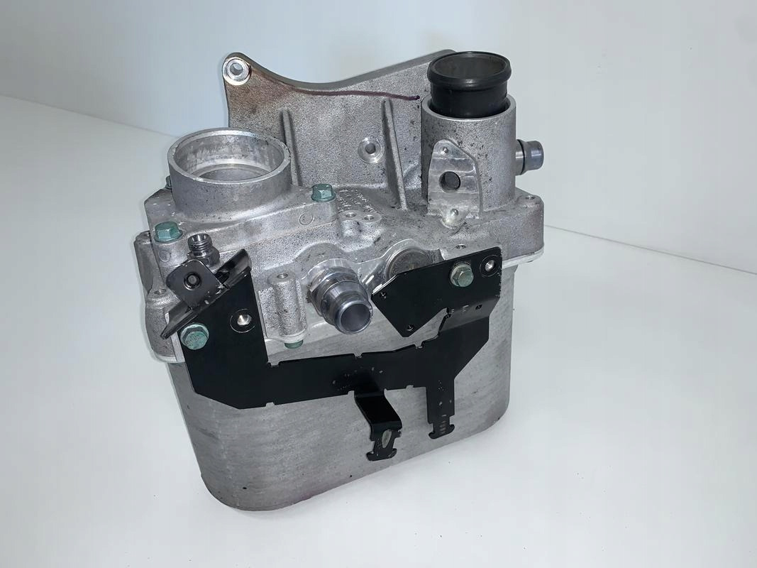 CHŁODNICA POWIETRZA INTERCOOLER MAN TGX TGS EURO 6 - Tarpinis aušintuvas - Sunkvežimis: foto 2 CHŁODNICA POWIETRZA INTERCOOLER MAN TGX TGS EURO 6 - Tarpinis aušintuvas - Sunkvežimis: foto 2