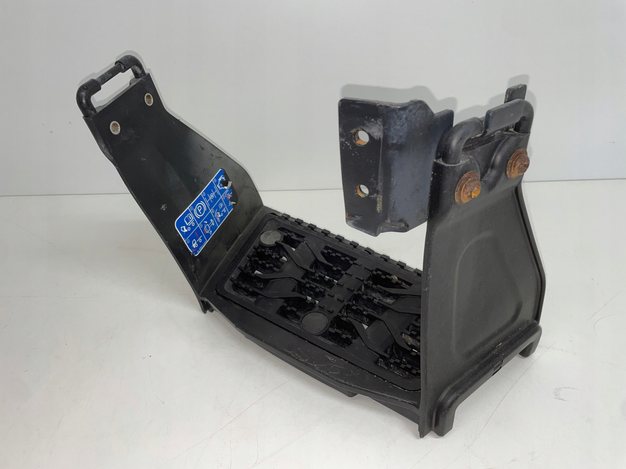 DOLNY STOPIEŃ STOPNICA MAN TG3 TGX TGS 3 81615016003 - Pamina - Sunkvežimis: foto 3 DOLNY STOPIEŃ STOPNICA MAN TG3 TGX TGS 3 81615016003 - Pamina - Sunkvežimis: foto 3