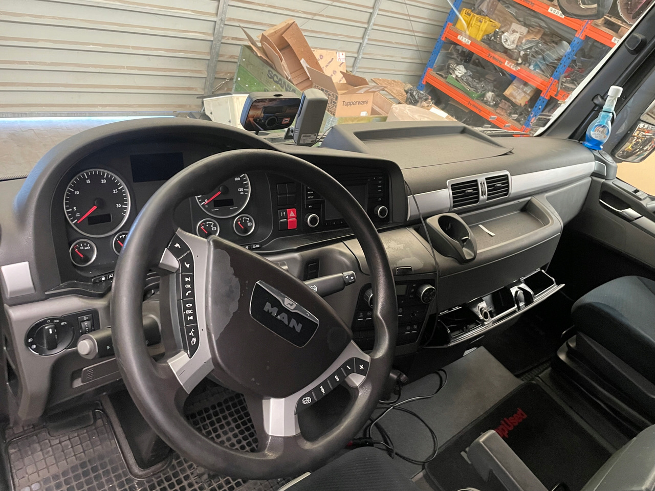 GOŁA KABINA MAN TGX XLX BIAŁA EURO 6 KOLOR RAL 9010 - Kabina - Sunkvežimis: foto 4 GOŁA KABINA MAN TGX XLX BIAŁA EURO 6 KOLOR RAL 9010 - Kabina - Sunkvežimis: foto 4