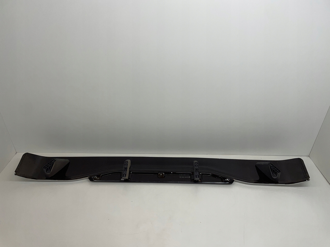 KOMPLETNA ORYGINALNA BLENDA OSŁONA PRZECIWSŁONECZNA MAN TG3 TGX 3 TGX-3 - Skydelis nuo saulės - Sunkvežimis: foto 4 KOMPLETNA ORYGINALNA BLENDA OSŁONA PRZECIWSŁONECZNA MAN TG3 TGX 3 TGX-3 - Skydelis nuo saulės - Sunkvežimis: foto 4