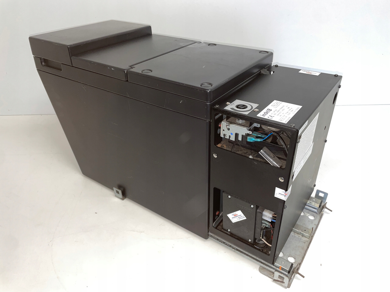 Kabina ir interjeras - Sunkvežimis LODÓWKA CHŁODZIARKA IVECO STRALIS INTEL B 504195453: foto 6