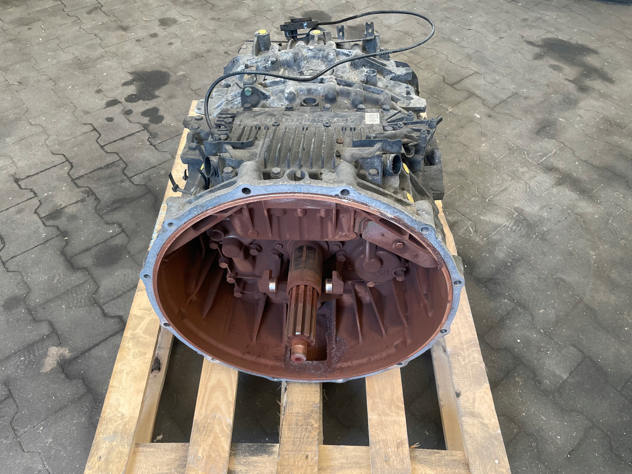 SKRZYNIA BIEGÓW MAN TGS TGX EURO 6 12AS2330TD - Pavarų dėžė - Sunkvežimis: foto 2 SKRZYNIA BIEGÓW MAN TGS TGX EURO 6 12AS2330TD - Pavarų dėžė - Sunkvežimis: foto 2