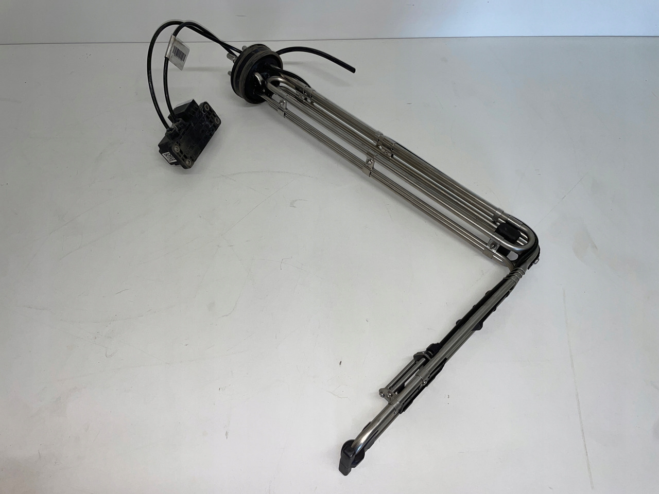 SMOK CZUJNIK ADBLUE AD BLUE MAN TGX TGS EURO 6 81154086040 - AdBlue bakas - Sunkvežimis: foto 1 SMOK CZUJNIK ADBLUE AD BLUE MAN TGX TGS EURO 6 81154086040 - AdBlue bakas - Sunkvežimis: foto 1