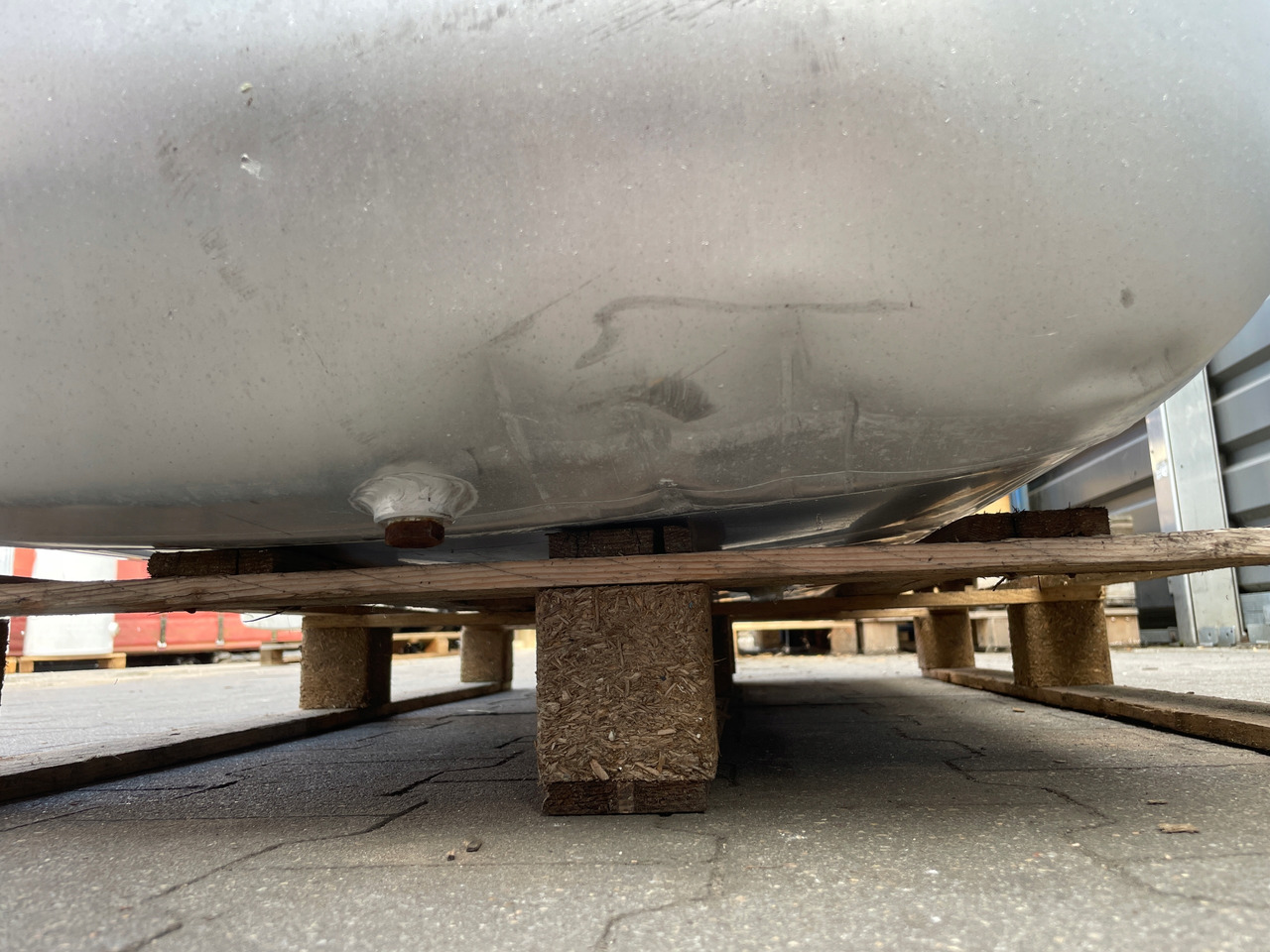 ZBIORNIK PALIWA MERCEDES ACTROS 595 L 40 A9344700601 - Degalų bakas - Sunkvežimis: foto 5 ZBIORNIK PALIWA MERCEDES ACTROS 595 L 40 A9344700601 - Degalų bakas - Sunkvežimis: foto 5