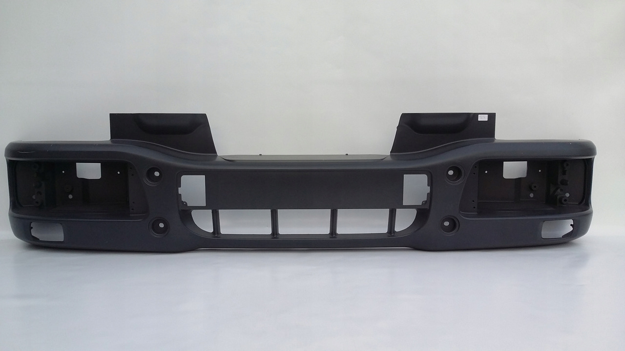 ZDERZAK IVECO EURO CARGO EUROCARGO STARY MODEL - Kapotas - Sunkvežimis: foto 1 ZDERZAK IVECO EURO CARGO EUROCARGO STARY MODEL - Kapotas - Sunkvežimis: foto 1