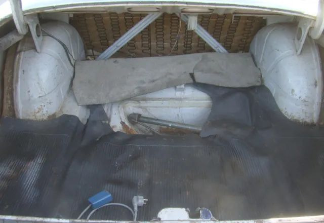 Sedanas Ford Taunus: foto 11