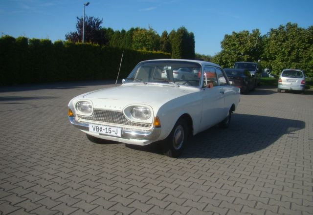 Ford Taunus - Sedanas: foto 1 Ford Taunus - Sedanas: foto 1