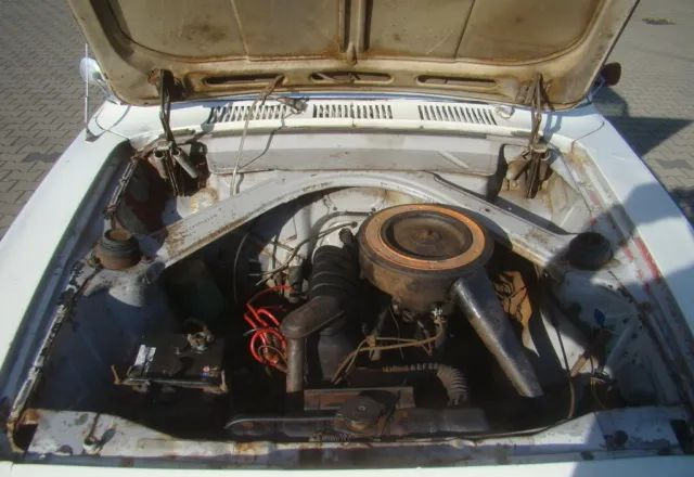 Sedanas Ford Taunus: foto 6