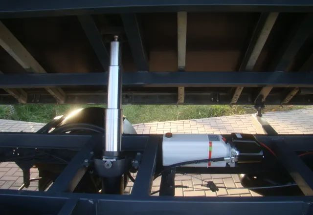 Iveco DAILY 100%PRZEBIEG-POTWIERDZONY - Mažas savivartis: foto 3 Iveco DAILY 100%PRZEBIEG-POTWIERDZONY - Mažas savivartis: foto 3