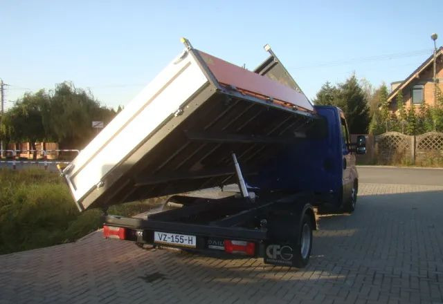 Iveco DAILY 100%PRZEBIEG-POTWIERDZONY - Mažas savivartis: foto 4 Iveco DAILY 100%PRZEBIEG-POTWIERDZONY - Mažas savivartis: foto 4