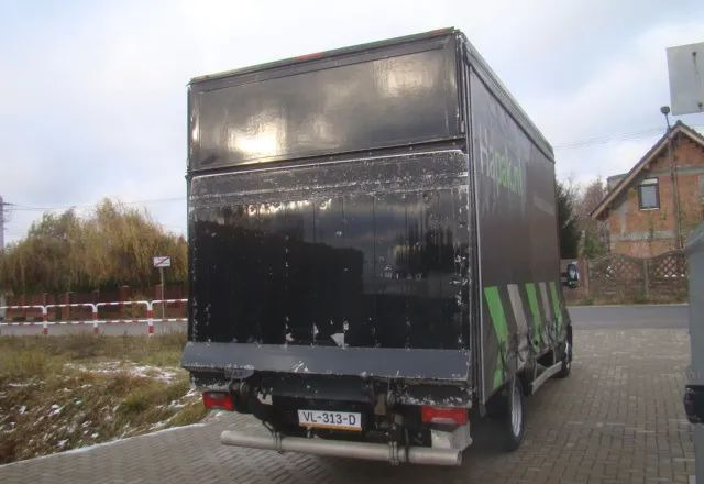 Iveco DAILY 35 C 15 3.0TDI FIRANA Z PRAWEJ STRONY 3.5T DMC WINDA - Furgonas su krovinių dėže: foto 5 Iveco DAILY 35 C 15 3.0TDI FIRANA Z PRAWEJ STRONY 3.5T DMC WINDA - Furgonas su krovinių dėže: foto 5