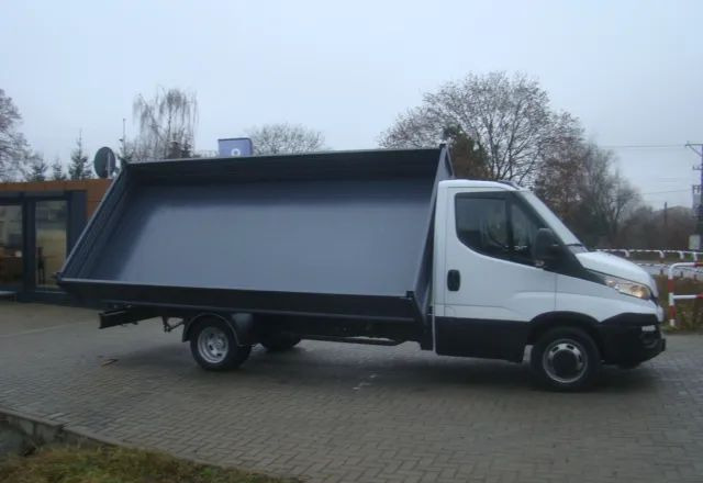 Iveco DAILY 50 C 17 3.0TDI WYWROTKA 4.70M 3.5T KLIMATRONIK - Mažas savivartis: foto 3 Iveco DAILY 50 C 17 3.0TDI WYWROTKA 4.70M 3.5T KLIMATRONIK - Mažas savivartis: foto 3