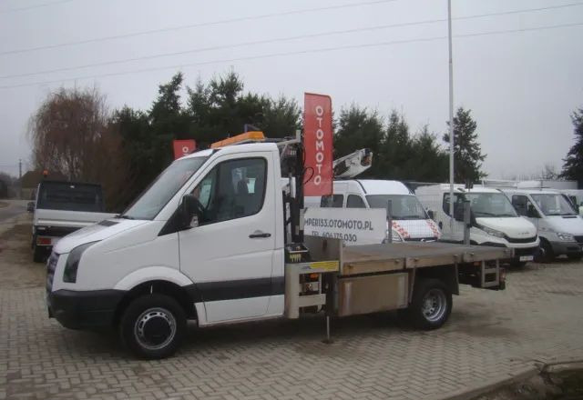 Volkswagen CRAFTER BLIŹNIAKI HDS HIAB - Bortinis automobilis: foto 3 Volkswagen CRAFTER BLIŹNIAKI HDS HIAB - Bortinis automobilis: foto 3