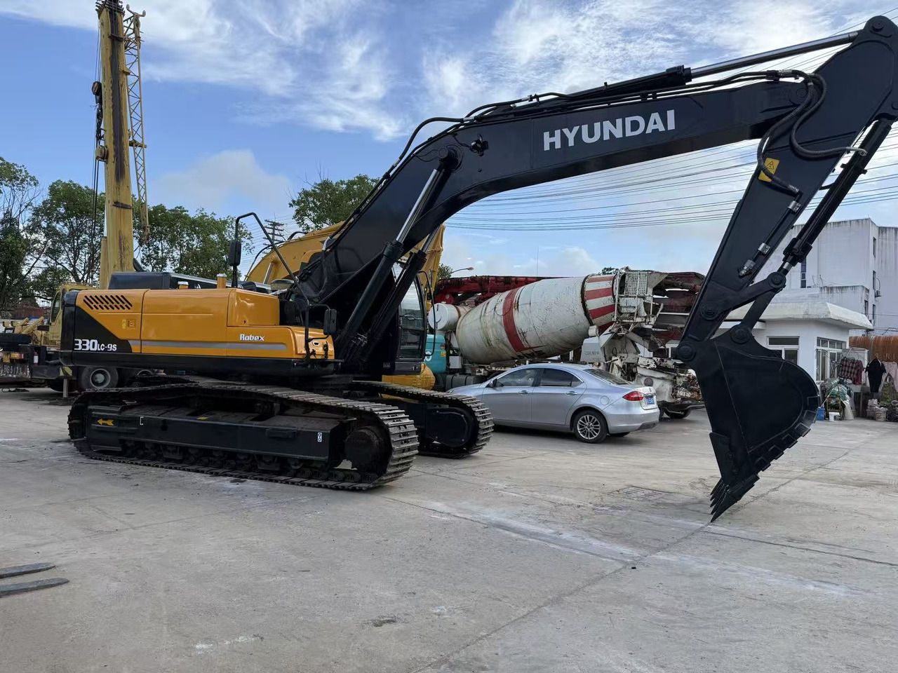 HYUNDAI R330LC-9S - Vikšrinis ekskavatorius: foto 1 HYUNDAI R330LC-9S - Vikšrinis ekskavatorius: foto 1