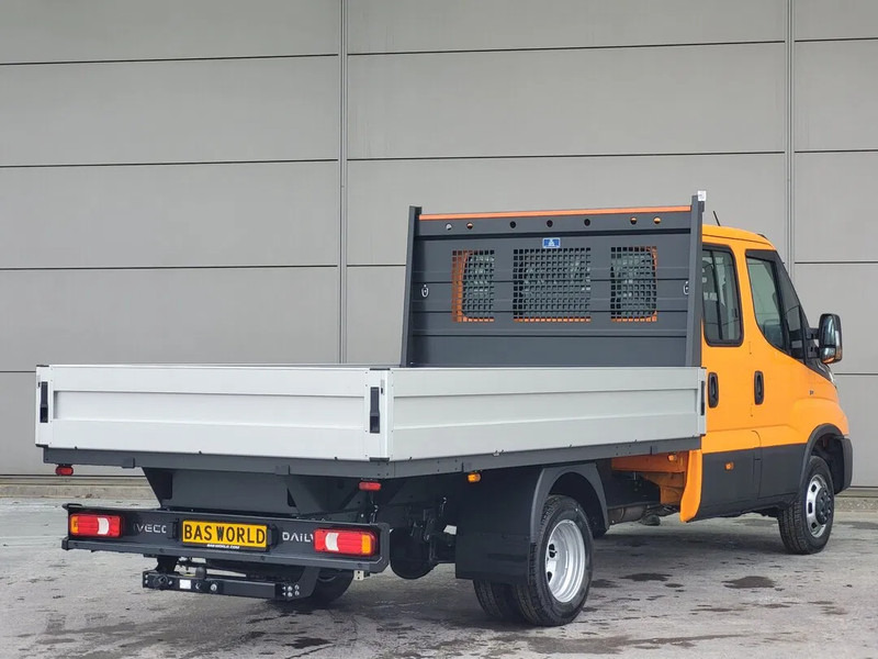 Iveco Daily 35C21 Double Cabine Open Box 3.5t CarPlay LED Clima Cruise Parkingsensors Euro6 2024 - Bortinis automobilis, Komercinis automobilis su dviguba kabina: foto 5 Iveco Daily 35C21 Double Cabine Open Box 3.5t CarPlay LED Clima Cruise Parkingsensors Euro6 2024 - Bortinis automobilis, Komercinis automobilis su dviguba kabina: foto 5