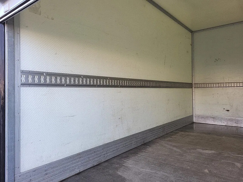 Iveco Daily 35S14 - Krovininis mikroautobusas: foto 5 Iveco Daily 35S14 - Krovininis mikroautobusas: foto 5