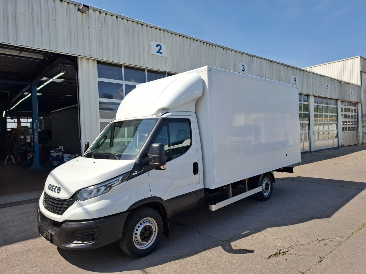 Iveco 35-160P/A8, Klima, HiMatik, LED, Luft, - Furgonas su krovinių dėže: foto 1 Iveco 35-160P/A8, Klima, HiMatik, LED, Luft, - Furgonas su krovinių dėže: foto 1